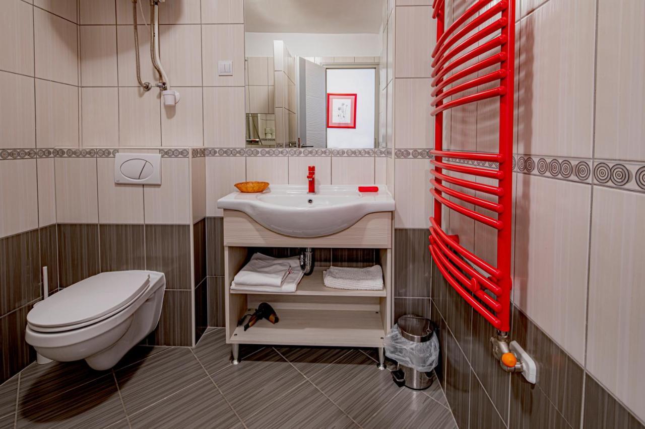 Riviera Rooms Vendegszobak Mosonmagyaróvár Zewnętrze zdjęcie